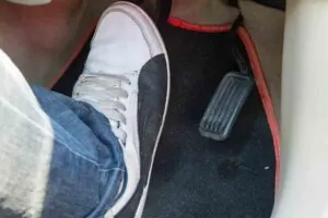 Johnson-Garcia-blog-post_brake-checking
