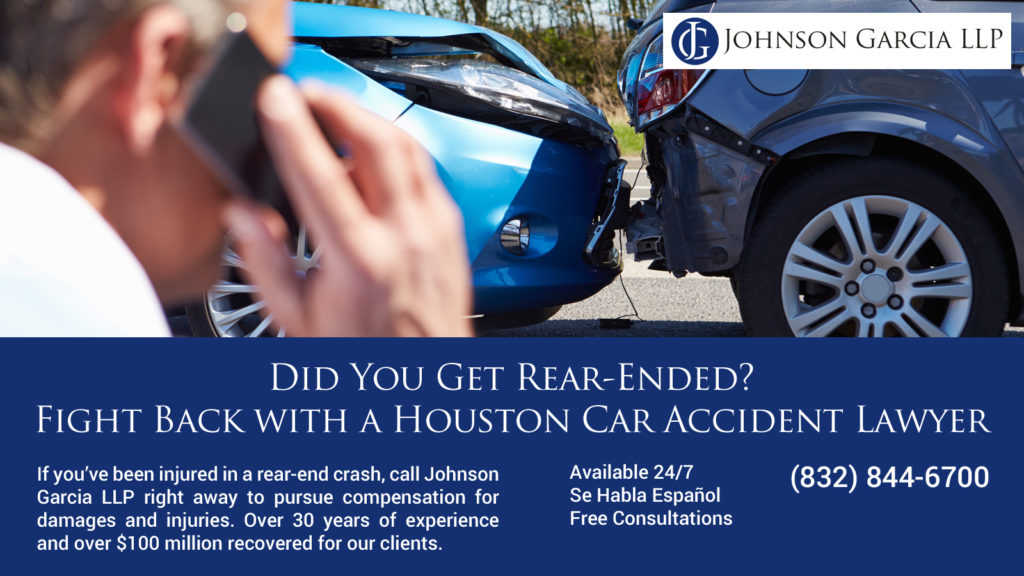 man calling a Houston car accident lawyer after rear end car accident